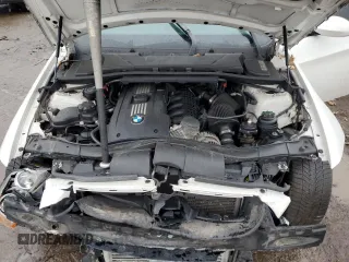 2008 BMW 3 Series 335i with VIN WBAVB77518NM05712, listed as a Copart auction lot 83946794 with 0 mi miles and Clean Title. Bid and sale history available at carsss.com. Image 11.