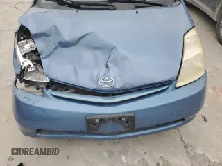 2005 Toyota Prius with VIN JTDKB22U250122672, listed as a Copart auction lot 82100774 with 220,589 mi miles and Salvage Title. Bid and sale history available at carsss.com. Image 11.