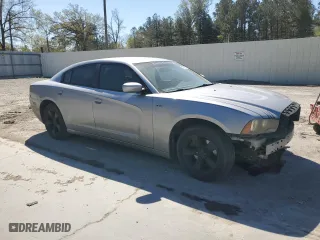 2011 Dodge Charger SE with VIN 2B3CL3CGXBH555889, listed as a Copart auction lot 49789225 with 184,576 mi miles and Salvage Title. Bid and sale history available at carsss.com. Image 4.