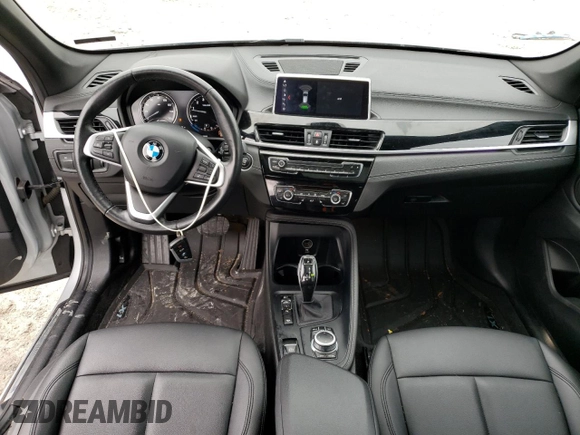 2020 BMW X1 xDrive28i with VIN WBXJG9C05L5P76067, listed as a Copart auction lot 40635893 with 57,184 mi miles. Bid and sale history available at carsss.com. Image 8.