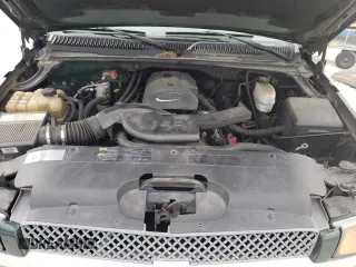 2004 Chevrolet Avalanche with VIN 3GNEC12T84G246572, listed as a Copart auction lot 51766735 with 352,309 mi miles and Salvage Title. Bid and sale history available at carsss.com. Image 11.