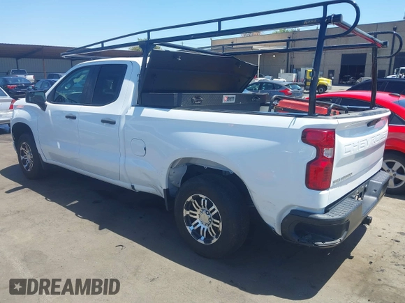 2021 Chevrolet Silverado 1500 Work Truck with VIN 1GCRWAEF9MZ122334, listed as a IAAI auction lot 39596264 with 27,876 mi miles and . Bid and sale history available at DreamBid. Image 3.