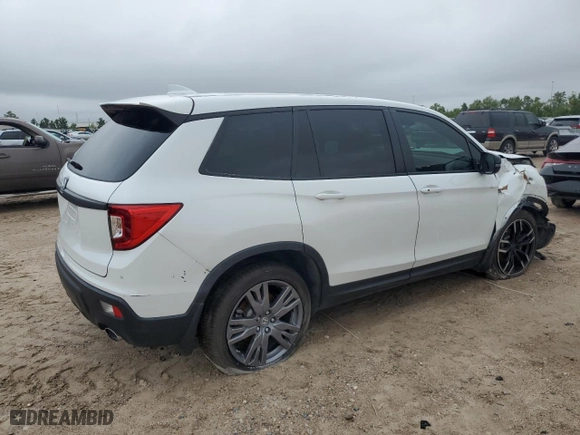 2020 Honda Passport EX-L with VIN 5FNYF7H57LB002375, listed as a Copart auction lot 69835844 with 0 mi miles and Salvage Title. Bid and sale history available at carsss.com. Image 3.