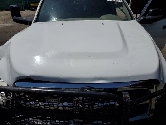 2011 Ram 2500 Big Horn z VIN 3D7TT2CT0BG557145, wystawiony jako Copart lot #56339365 z przebiegiem 197 590 mil mil oraz Szkoda całkowita • Salvage title. Historia ofert i sprzedaży dostępna na DreamBid. Obrazek 11.