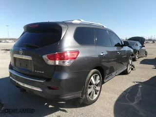 2013 Nissan Pathfinder SL with VIN 5N1AR2MN1DC646224, listed as a IAAI auction lot 41615804 with 102,072 mi miles. Bid and sale history available at carsss.com. Image 4.