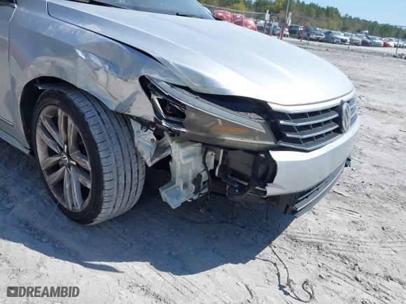 2017 Volkswagen Passat 1.8T SE w/Technology with VIN 1VWGT7A3XHC025096, listed as a IAAI auction lot 41891297 with 124,375 mi miles. Bid and sale history available at carsss.com. Image 6.