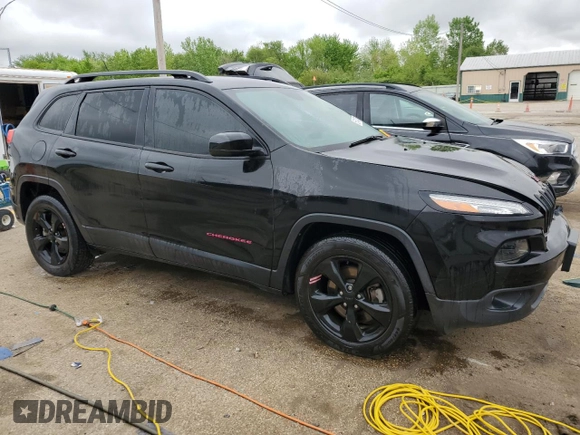 2018 Jeep Cherokee Latitude with VIN 1C4PJLCBXJD577610, listed as a Copart auction lot 55740775 with 120,776 mi miles and Salvage title. Bid and sale history available at DreamBid. Image 4.