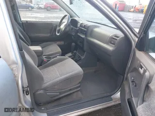 2000 Isuzu Rodeo with VIN 4S2DM58W9Y4301998, listed as a IAAI auction lot 41265011 with 222,659 mi miles. Bid and sale history available at carsss.com. Image 5.