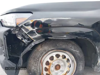 2023 Chevrolet Colorado 4WD Work Truck z VIN 1GCGTBEC4P1198879, wystawiony jako IAAI lot #41322797 z przebiegiem 13 414 mil mil oraz . Historia ofert i sprzedaży dostępna na DreamBid. Obrazek 12.