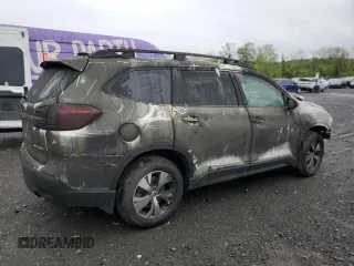2025 Subaru Ascent Premium z VIN 4S4WMADD1S3416363, wystawiony jako Copart lot #54590175 z przebiegiem Nie podano mil oraz Szkoda całkowita • Salvage title. Historia ofert i sprzedaży dostępna na DreamBid. Obrazek 3.