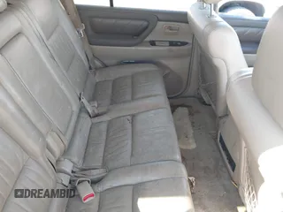 2000 Toyota Land Cruiser with VIN JT3HT05J7Y0080845, listed as a IAAI auction lot 41775966 with 187,436 mi miles. Bid and sale history available at carsss.com. Image 8.