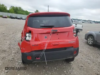 2020 Jeep Renegade Trailhawk с VIN ZACNJBC17LPM03536, выставлен на аукционе Copart как лот 59369535 с пробегом Не указан миль и На запчасти • Non repairable. История ставок и продаж доступна на DreamBid. Изображение 6.