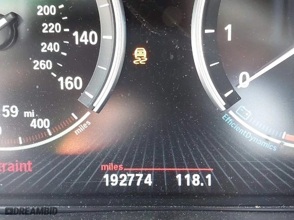 2017 BMW X5 sDrive35i with VIN 5UXKR2C51H0U20555, listed as a IAAI auction lot 41332051 with 192,774 mi miles. Bid and sale history available at carsss.com. Image 15.