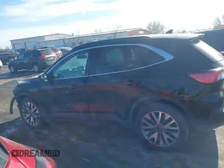 2021 Ford Escape Titanium с VIN 1FMCU9J90MUB23259, выставлен на аукционе IAAI как лот 41535706 с пробегом 100 664 миль миль и . История ставок и продаж доступна на DreamBid. Изображение 14.