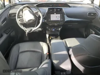 2022 Toyota Prius L Eco with VIN JTDKAMFU3N3165215, listed as a Copart auction lot 47499305 with 17,455 mi miles and Salvage Title. Bid and sale history available at carsss.com. Image 8.