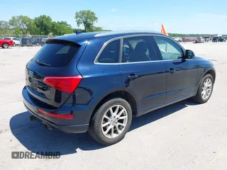 2010 Audi Q5 Premium Plus z VIN WA1LKAFP4AA058779, wystawiony jako IAAI lot #42590889 z przebiegiem 203 696 mil mil oraz . Historia ofert i sprzedaży dostępna na DreamBid. Obrazek 4.