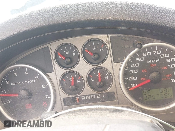 2004 Ford F-150 XLT with VIN 1FTPW14504KC44556, listed as a IAAI auction lot 42580319 with 325,739 mi miles and . Bid and sale history available at DreamBid. Image 7.