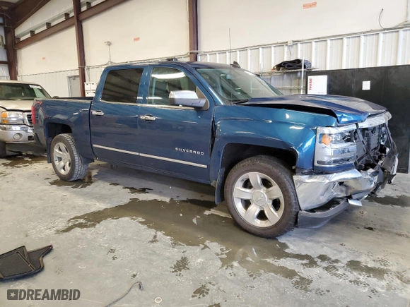 2018 Chevrolet Silverado 1500 LTZ with VIN 3GCUKSEC9JG520446, listed as a Copart auction lot 45528395 with 62,463 mi miles and Salvage Title. Bid and sale history available at carsss.com. Image 4.