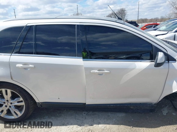 2013 Ford Edge Limited with VIN 2FMDK4KC1DBA01085, listed as a IAAI auction lot 41883262 with 140,816 mi miles. Bid and sale history available at carsss.com. Image 13.