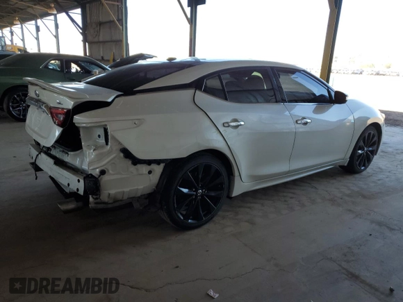 2018 Nissan Maxima SL z VIN 1N4AA6AP4JC368929, wystawiony jako Copart lot #53973035 z przebiegiem 100 172 mil mil oraz Szkoda całkowita • Salvage title. Historia ofert i sprzedaży dostępna na DreamBid. Obrazek 3.