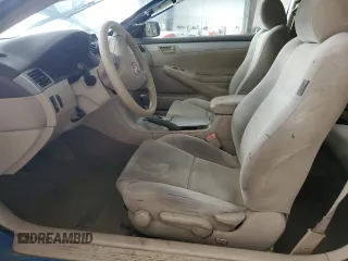 2008 Toyota Solara SE z VIN 4T1CE30P68U761791, wystawiony jako Copart lot #57707475 z przebiegiem 149 008 mil mil oraz Szkoda całkowita • Salvage title. Historia ofert i sprzedaży dostępna na DreamBid. Obrazek 7.