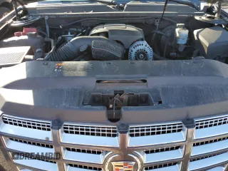 2010 Cadillac Escalade Premium with VIN 1GYUKCEF2AR264970, listed as a Copart auction lot 49448435 with 153,957 mi miles and Salvage title. Bid and sale history available at DreamBid. Image 12.