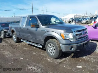 2014 Ford F-150 XL with VIN 1FTFW1EFXEKE46082, listed as a IAAI auction lot 41823151 with 191,104 mi miles. Bid and sale history available at carsss.com. Image 1.