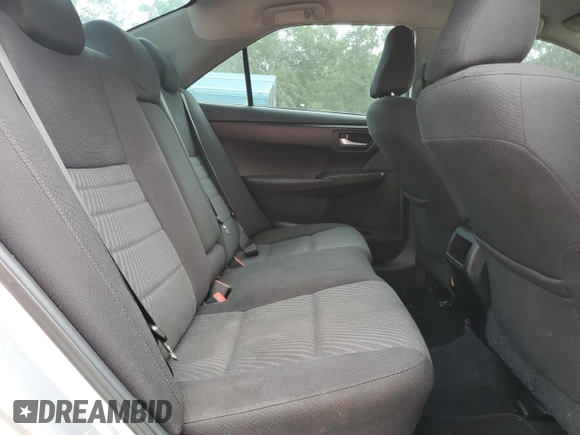 2015 Toyota Camry XLE z VIN 4T1BF1FK3FU481249, wystawiony jako Copart lot #54396955 z przebiegiem 102 674 mil mil oraz Szkoda całkowita • Salvage title. Historia ofert i sprzedaży dostępna na DreamBid. Obrazek 10.