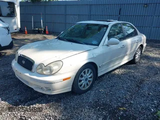 2003 Hyundai Sonata GLS с VIN KMHWF35HX3A884760, выставлен на аукционе IAAI как лот 42564099 с пробегом 93 876 миль миль и . История ставок и продаж доступна на DreamBid. Изображение 2.