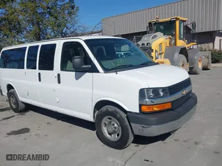 2016 Chevrolet Express Passenger LT with VIN 1GAZGPFGXG1284346, listed as a IAAI auction lot 41844084 with 74,555 mi miles. Bid and sale history available at carsss.com. Image 1.