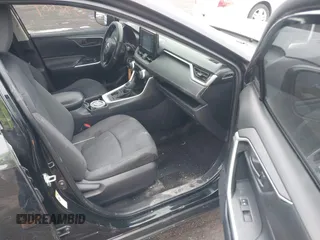 2019 Toyota RAV4 LE with VIN JTMF1RFV7KJ005465, listed as a IAAI auction lot 41559270 with 111,918 mi miles. Bid and sale history available at carsss.com. Image 5.