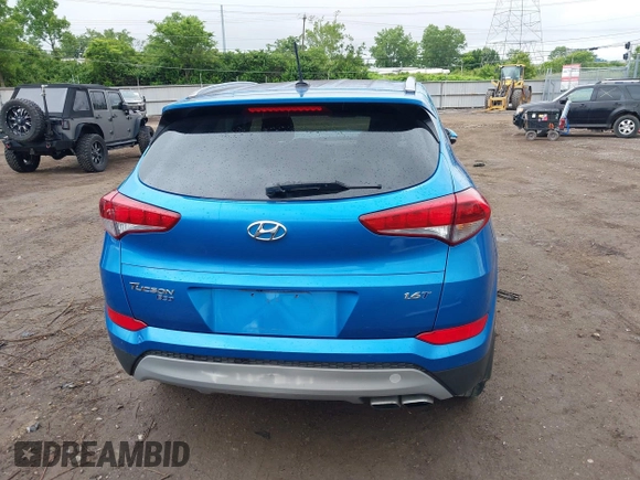2017 Hyundai Tucson Sport z VIN KM8J33A23HU319048, wystawiony jako IAAI lot #42340603 z przebiegiem 51 738 mil mil oraz . Historia ofert i sprzedaży dostępna na DreamBid. Obrazek 17.