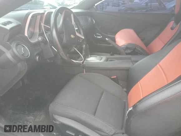2013 Chevrolet Camaro LT with VIN 2G1FB1E30D9165211, listed as a Copart auction lot 65222095 with 111,073 mi miles and Clean title. Bid and sale history available at DreamBid. Image 7.