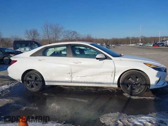 2022 Hyundai Elantra SEL z VIN 5NPLM4AGXNH066067, wystawiony jako IAAI lot #41422775 z przebiegiem 36 018 mil mil oraz . Historia ofert i sprzedaży dostępna na DreamBid. Obrazek 13.