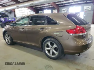 2010 Toyota Venza z VIN 4T3BK3BB7AU028510, wystawiony jako Copart lot #57777535 z przebiegiem 180 343 mil mil oraz Czysty tytuł • Clean title. Historia ofert i sprzedaży dostępna na DreamBid. Obrazek 2.