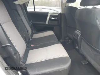 2022 Toyota 4Runner SR5 with VIN JTEMU5JR4N6054529, listed as a IAAI auction lot 41184357 with 47,628 mi miles and . Bid and sale history available at DreamBid. Image 8.