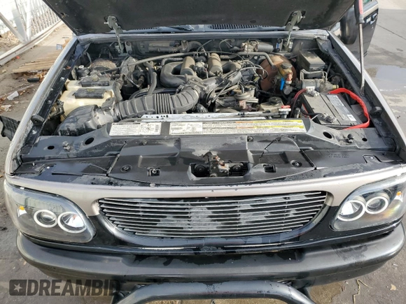 1997 Ford Explorer Sport z VIN 1FMDU24E2VUB68077, wystawiony jako Copart lot #82446534 z przebiegiem 196 458 mil mil oraz Szkoda całkowita • Salvage title. Historia ofert i sprzedaży dostępna na DreamBid. Obrazek 12.