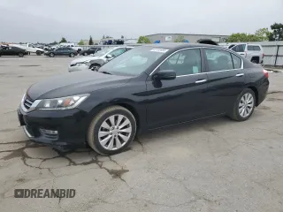2013 Honda Accord Sdn EX-L with VIN 1HGCR2F8XDA231713, listed as a Copart auction lot 53193455 with 100,268 mi miles and Salvage Title. Bid and sale history available at carsss.com. Image 1.