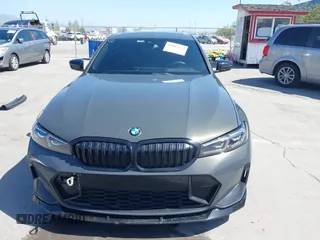 2023 BMW 3 Series 330i с VIN 3MW69FF08P8C94593, выставлен на аукционе IAAI как лот 42082752 с пробегом 36 066 миль миль и . История ставок и продаж доступна на DreamBid. Изображение 13.