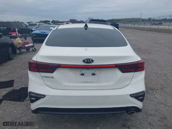2020 Kia Forte LXS with VIN 3KPF24AD3LE243424, listed as a IAAI auction lot 41345551 with NaN miles. Bid and sale history available at carsss.com. Image 16.