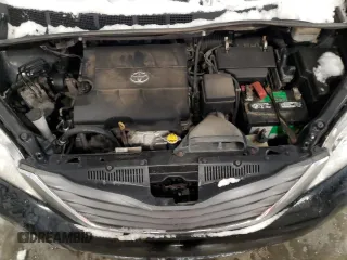 2014 Toyota Sienna XLE with VIN 5TDYK3DC3ES422884, listed as a Copart auction lot 44645715 with 126,679 mi miles and Salvage Title. Bid and sale history available at carsss.com. Image 13.