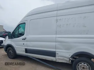 2018 Ford Transit z VIN 1FTBW3XMXJKB24221, wystawiony jako IAAI lot #42425978 z przebiegiem 77 666 mil mil oraz . Historia ofert i sprzedaży dostępna na DreamBid. Obrazek 15.