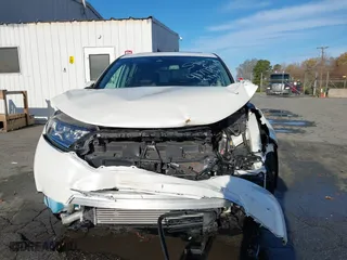 2018 Honda CR-V EX-L with VIN 2HKRW1H85JH504019, listed as a IAAI auction lot 40179782 with 33,878 mi miles. Bid and sale history available at carsss.com. Image 13.