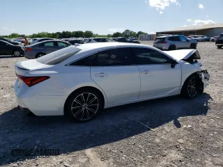2019 Toyota Avalon XLE z VIN 4T1BZ1FB1KU028085, wystawiony jako Copart lot #58085645 z przebiegiem 39 656 mil mil oraz Szkoda całkowita • Salvage title. Historia ofert i sprzedaży dostępna na DreamBid. Obrazek 3.
