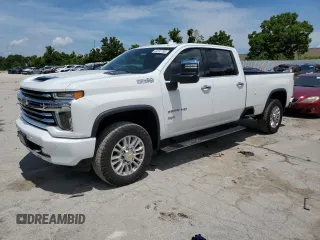 2022 Chevrolet Silverado 3500HD High Country with VIN 1GC4YVEY4NF305429, listed as a Copart auction lot 64597785 with 117,583 mi miles and Clean title. Bid and sale history available at DreamBid. Image 1.