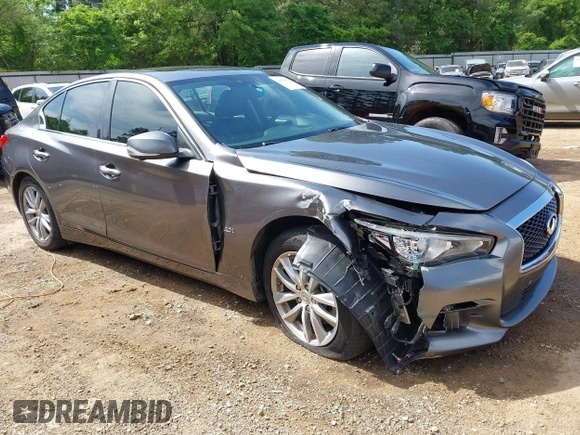 2016 Infiniti Q50 3.0t Premium with VIN JN1EV7AP4GM304093, listed as a IAAI auction lot 42021671 with 61,581 mi miles. Bid and sale history available at carsss.com. Image 1.