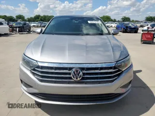 2021 Volkswagen Jetta SEL with VIN 3VWE57BUXMM088877, listed as a Copart auction lot 62319195 with 31,604 mi miles and Salvage title. Bid and sale history available at DreamBid. Image 5.