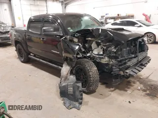 2016 Toyota Tacoma SR with VIN 3TMCZ5AN5GM027471, listed as a IAAI auction lot 41054774 with 74,864 mi miles. Bid and sale history available at carsss.com. Image 1.