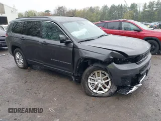2025 Jeep Grand Cherokee Altitude X with VIN 1C4RJKAG8S8684408, listed as a IAAI auction lot 42173367 with 231 mi miles and . Bid and sale history available at DreamBid. Image 1.