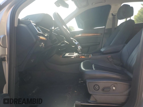 2023 Audi Q5 Premium с VIN WA1ABAFY2P2048917, выставлен на аукционе Copart как лот 56557675 с пробегом 59 113 миль миль и Списание • Salvage title. История ставок и продаж доступна на DreamBid. Изображение 7.